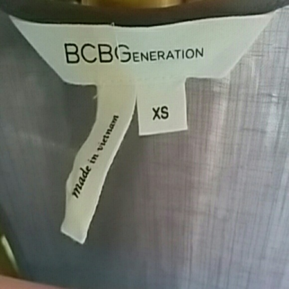 Dress - Picture 3 of 4